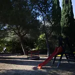 Πανσιόν Dubravka 3*